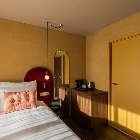 호텔 The Ostendian 4*