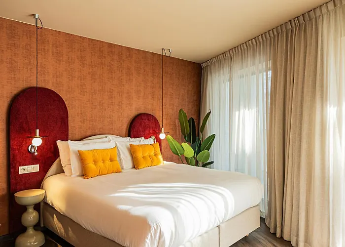 The Ostendian 호텔