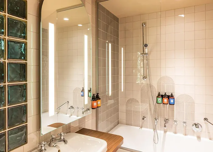 The Ostendian 호텔