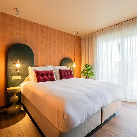 The Ostendian Ostende